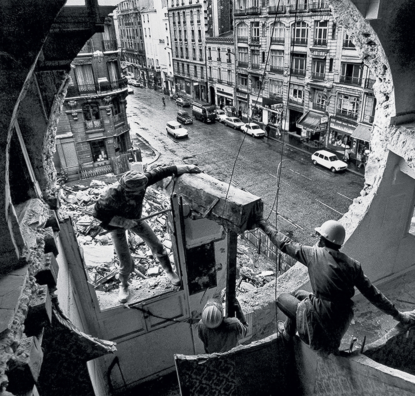 destruction-in-art